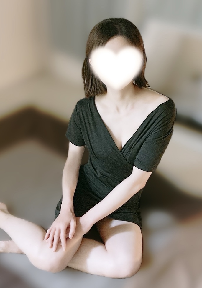  絵里奈（erina）