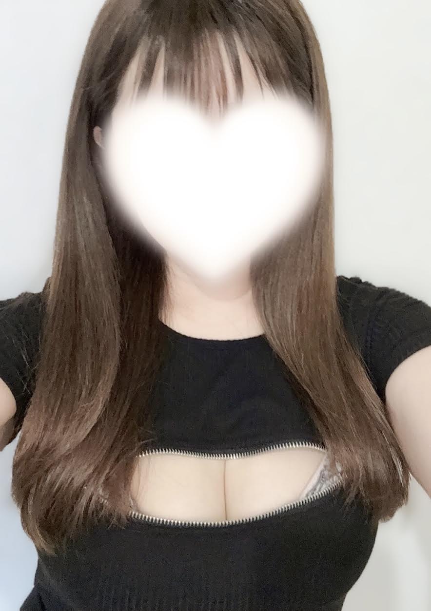  三奈（mina）